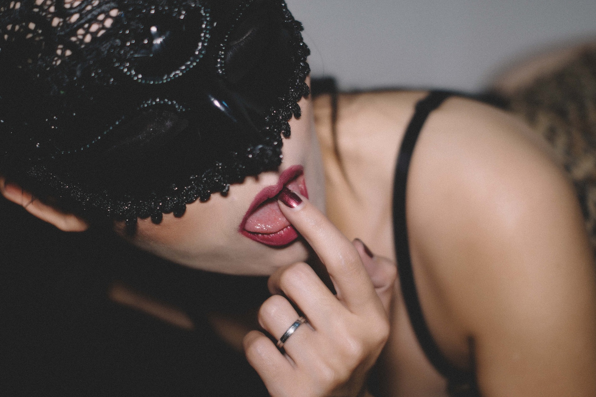lick-2378544_1920